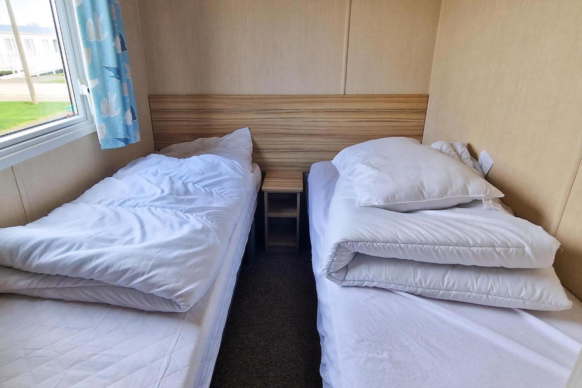 8 Berth Caravan For Hire At Manor Park Near To A Great Beach Ref 23041C Hunstanton Luaran gambar